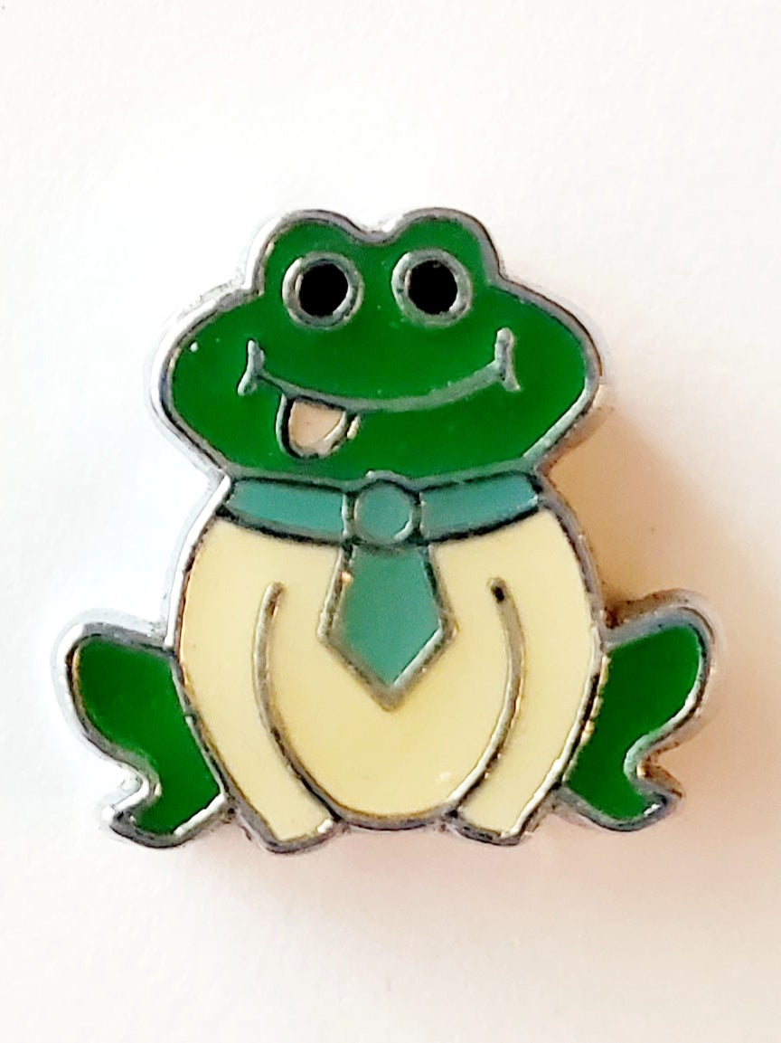 ZZZ - 216 - frog charm