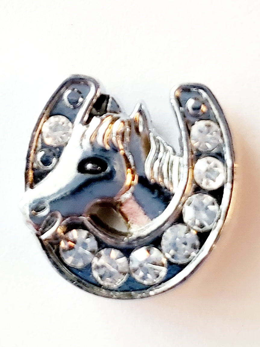 ZZZ - 208 - horseshoe charm