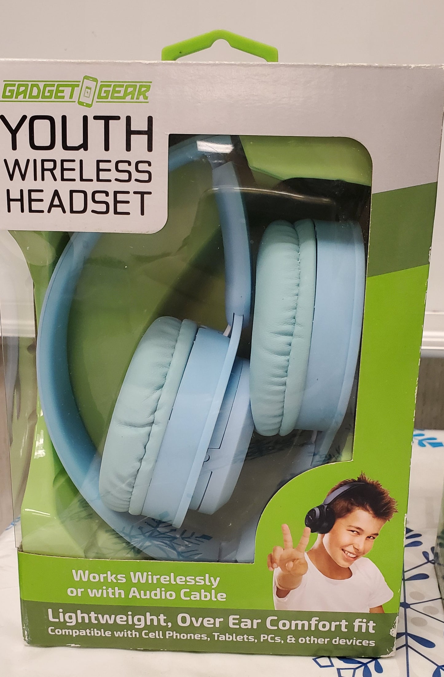 SSHS-2006.  youth wireless headphones