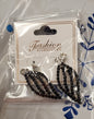 SSHS-532.  silver or black elegant earrings