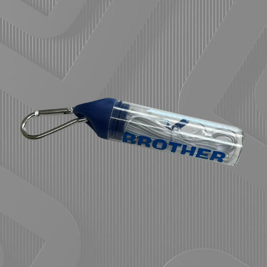 SSHS-504.  Brother carabiner with earbuds